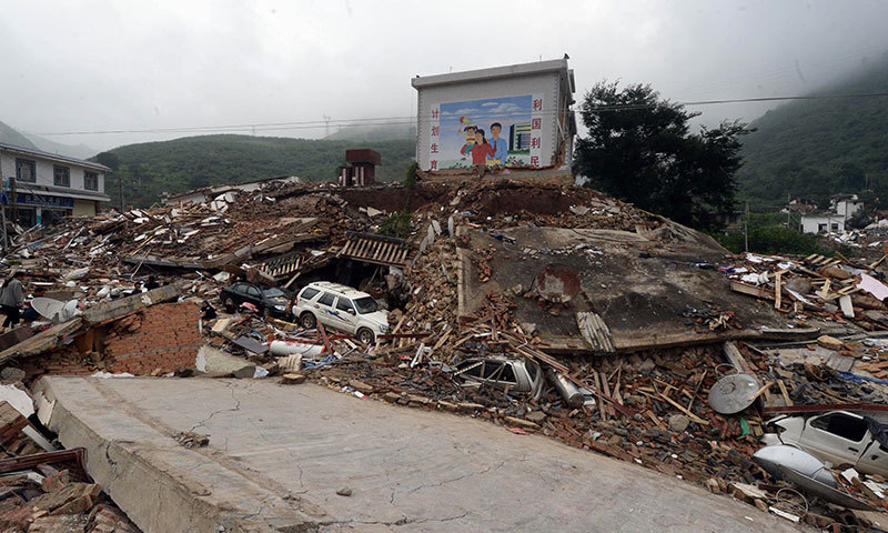 چین: زلزلے میں ہلاکتوں کی تعداد 600 سے متجاوز